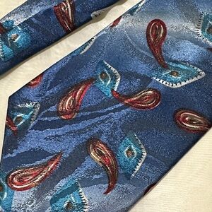 Pierre Cardin Elegant Blue and Burgundy Tie